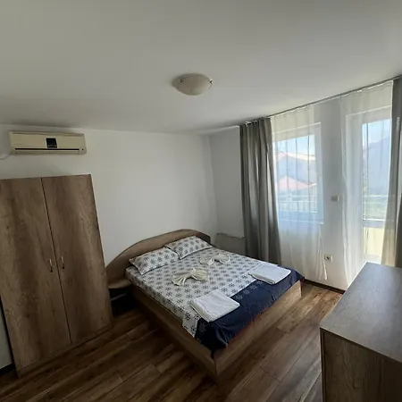 перфекто 3* Черноморец