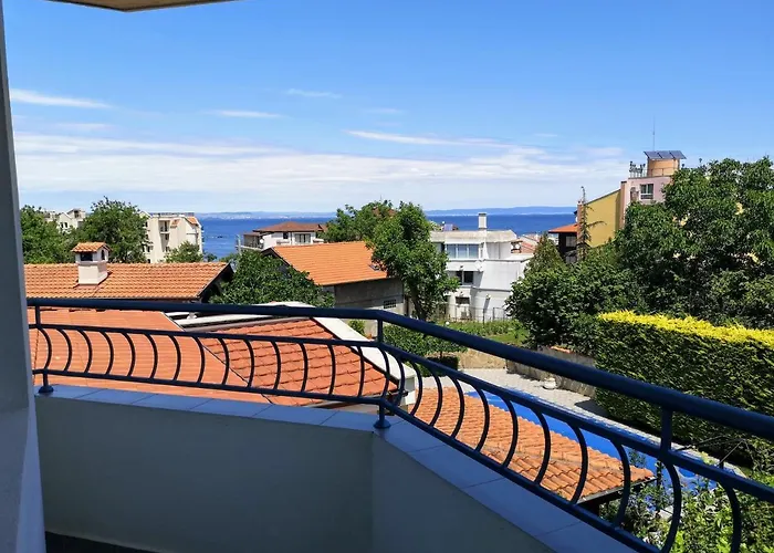 перфекто 3* 切尔诺莫雷茨