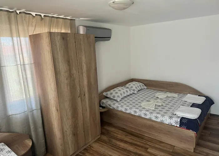 перфекто 3* 切尔诺莫雷茨