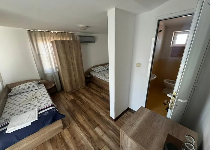 перфекто 3* 切尔诺莫雷茨